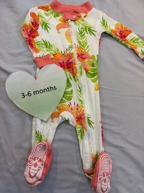 Burt's Bees Baby - Fitted White and Orange Footies with Tropical Print